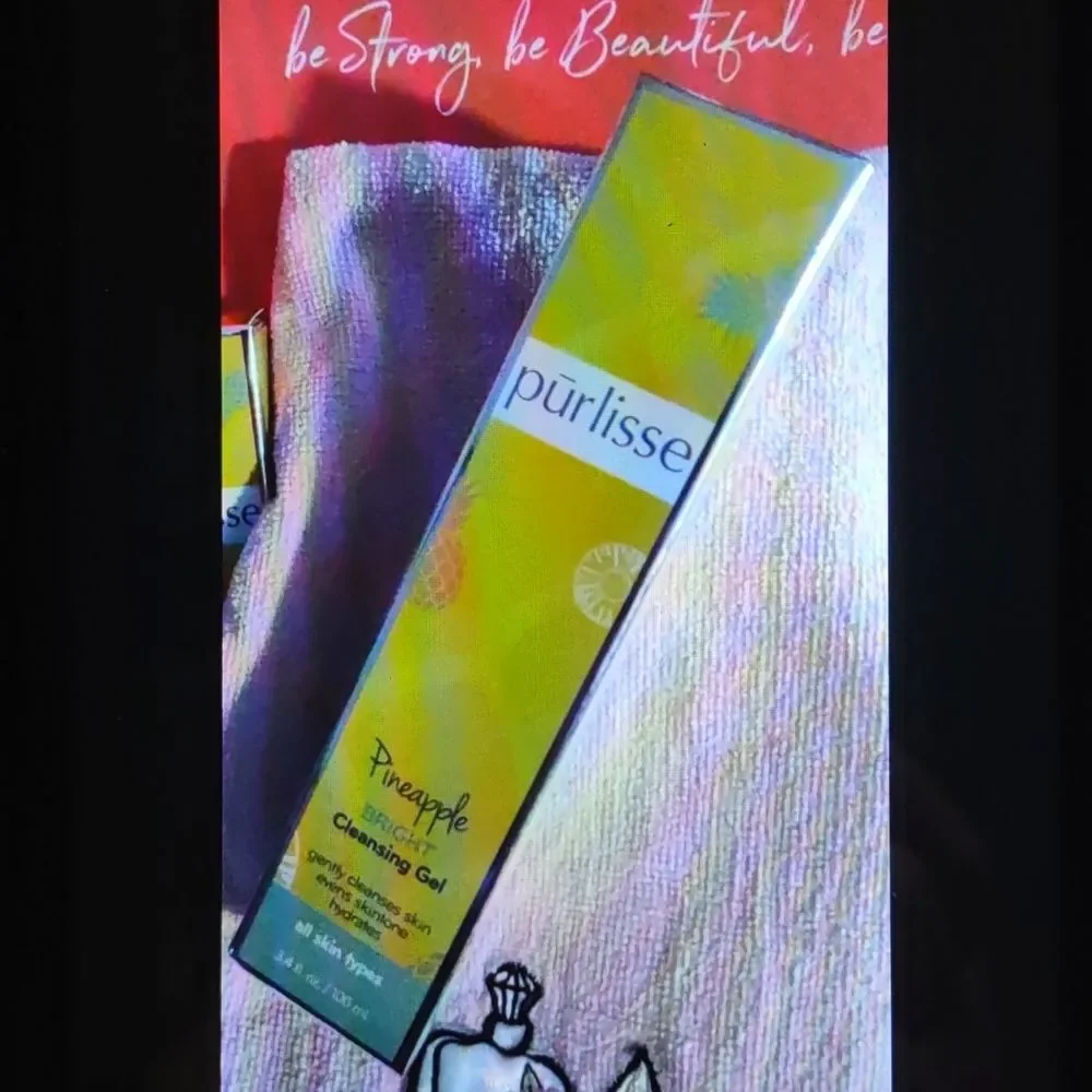 NEW Purlisse Pineapple Bright Cleanser Gel